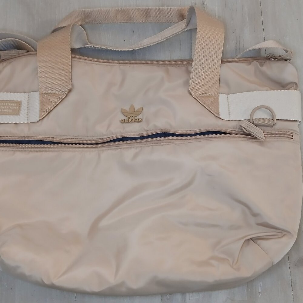 Adidas crossbody Puffer Shopper Tote